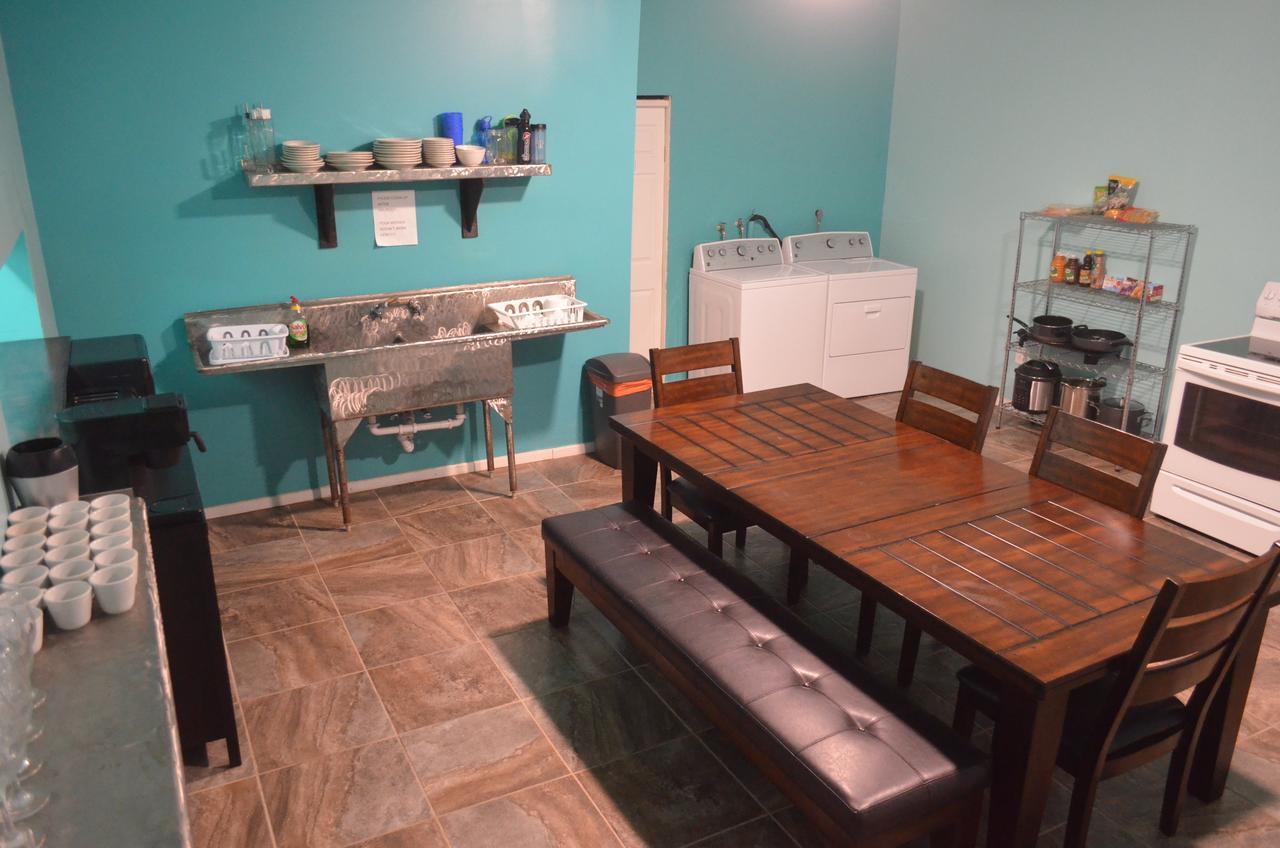 Lifestyle Hostel Тихуана Экстерьер фото