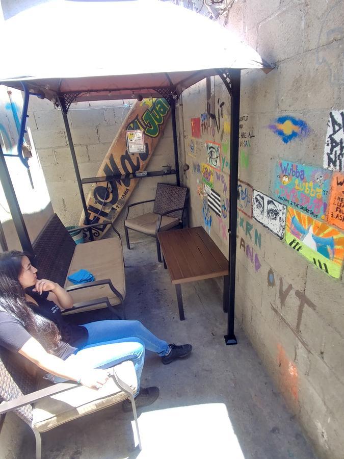 Lifestyle Hostel Тихуана Экстерьер фото